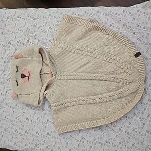 Roots teddy bear cape